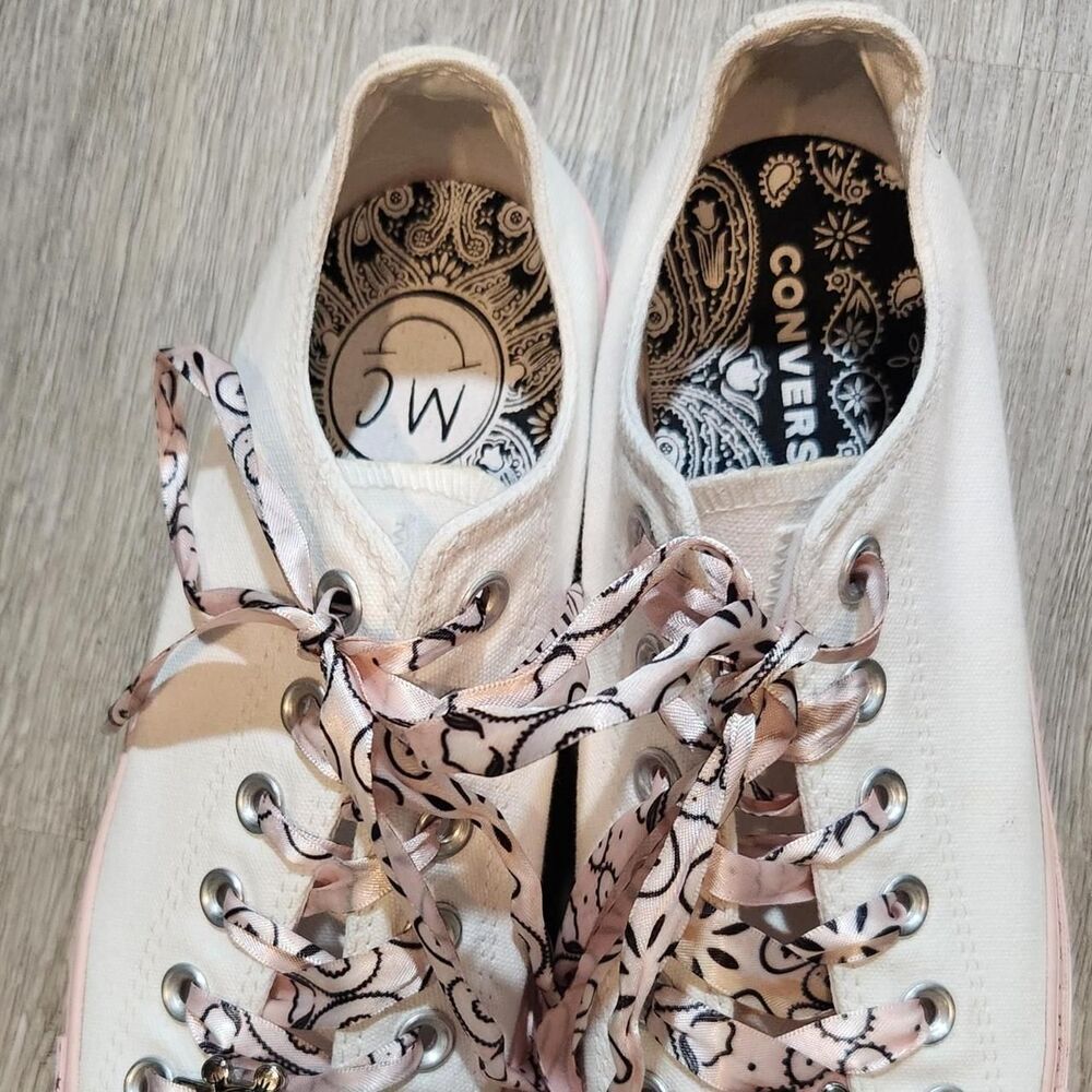 Converse Women's Pink and Cream Trainers